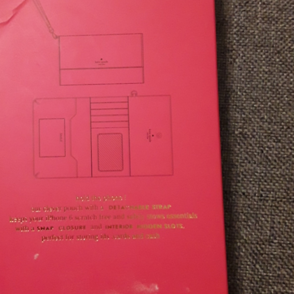 Kate spade wristlet - Picture 5 of 5